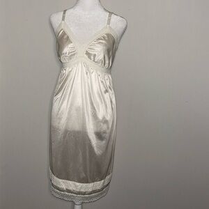 Vintage Motherhood Maternity Slip Size 34